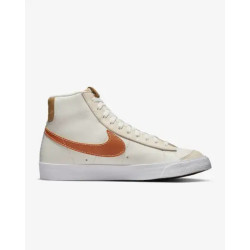 Nike  Blazer Low DA4934 White/White/Black/Light Bone