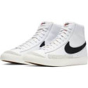 Nike Blazer Mid '77 Vintage  BQ6806 Bianco/Nero
