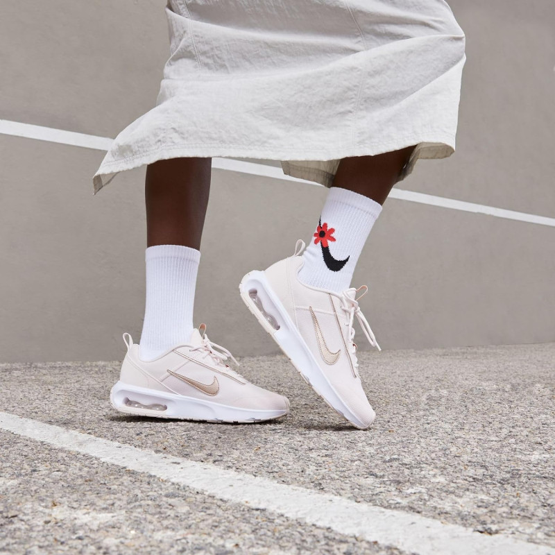 Nike Air Max Intrlk Lite Scarpe Donna DZ7288 Rosa Cipria