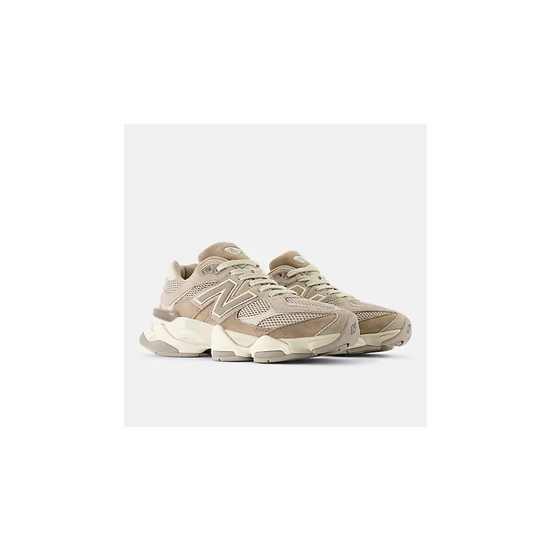 New Balance Sneakers Unisex 9060 Tortora